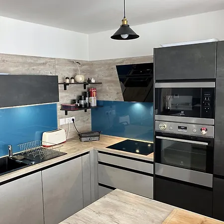 Appartement, Proche Tramway Апартаменты